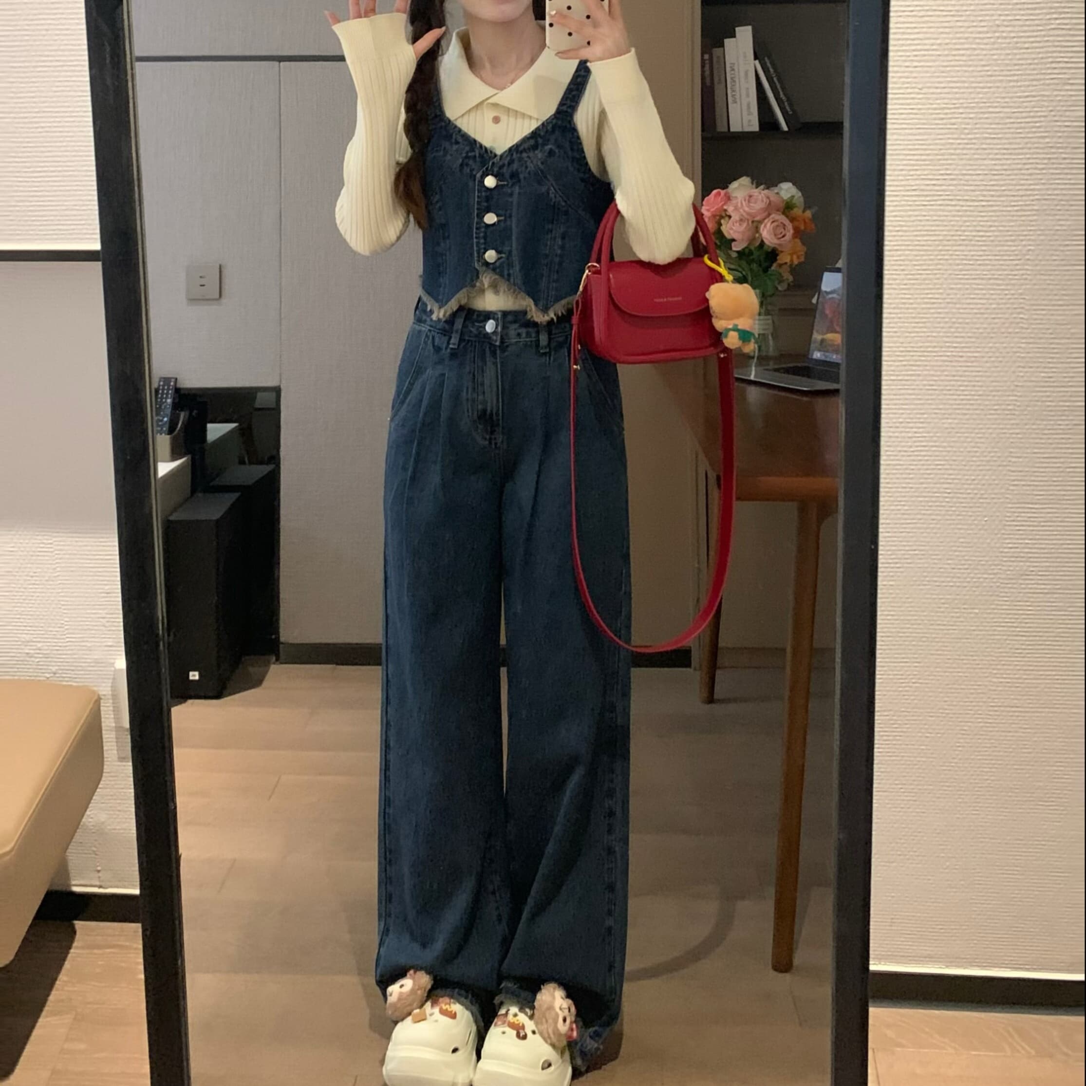 デニムセットアップ 肩紐付きフリンジビスチェ＆ワイドストレートパンツ レトロモダンなフェミカジ2点セット