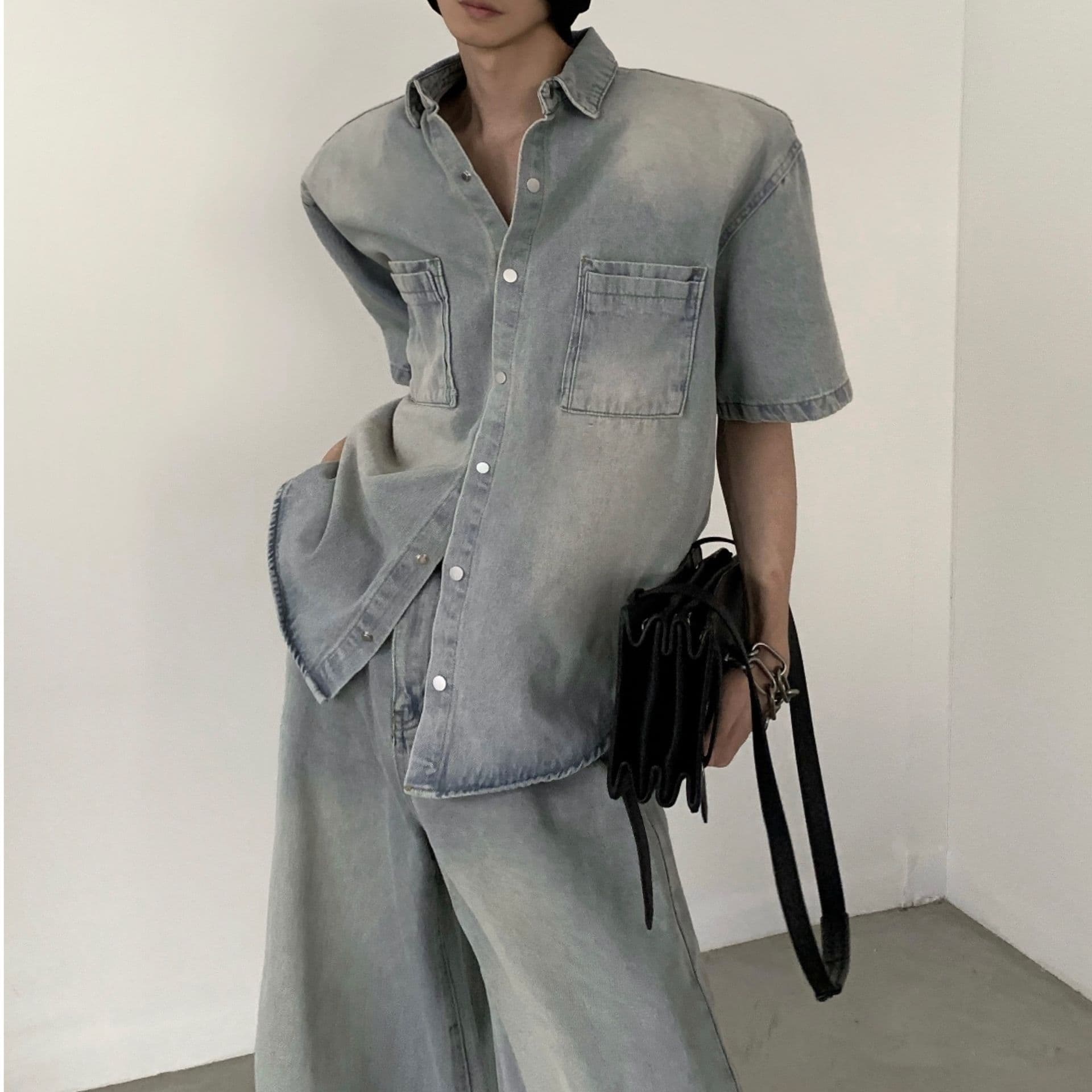 韓国風半袖デニムシャツ＋ワイドパンツ メンズ向け やんちゃクールなヴィンテージセットアップ