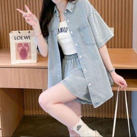 デニムセットアップ 半袖デニムシャツ&ショートパンツ 夏のリラックス上下セット
