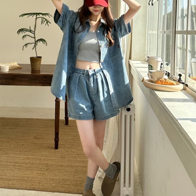 ウォッシュ加工半袖デニムシャツ×ショートパンツ ゆる可愛い 爽やか夏映えセットアップ(上下別売り)