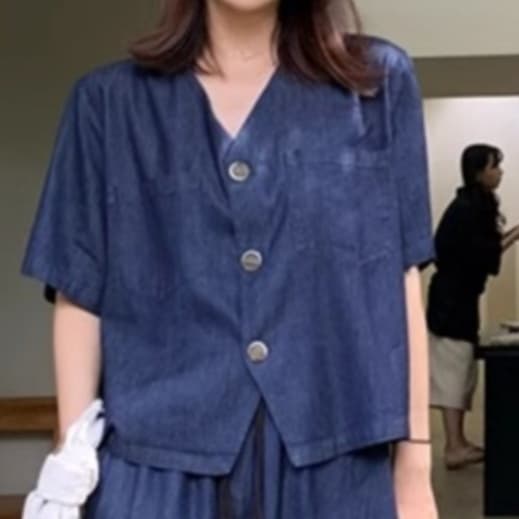 デニムセットアップ Vネック半袖シャツ&ワイドパンツ 夏のゆったりカジュアル2点セット