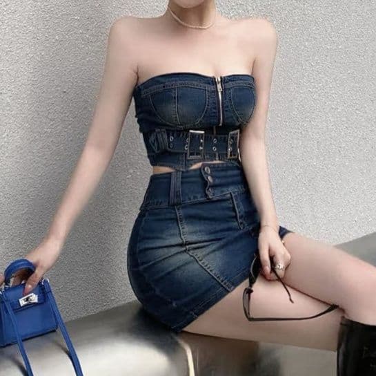 ベルト装飾ビスチェトップス×タイトミニスカート 人とかぶらない タイトフィットデニムセットアップ