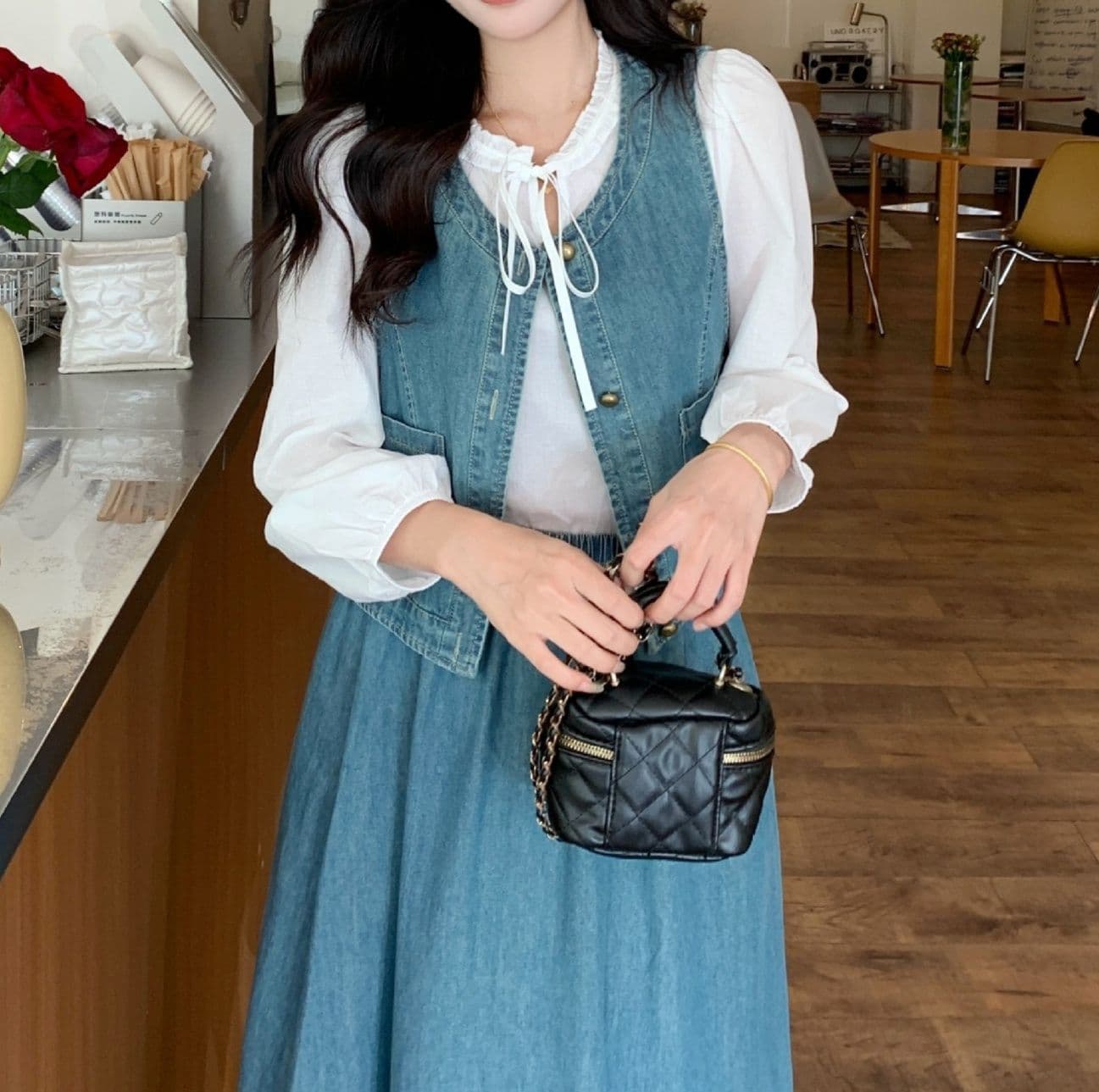 デニムセットアップ クラシカルベスト&白ブラウス&フレアロングスカート 大人可愛い レトロフェミニン3点セット