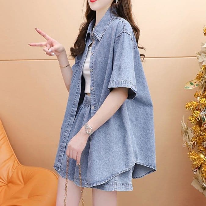 デニムセットアップ 甘辛ミックス 韓国風半袖シャツとショートパンツの夏用二点セット