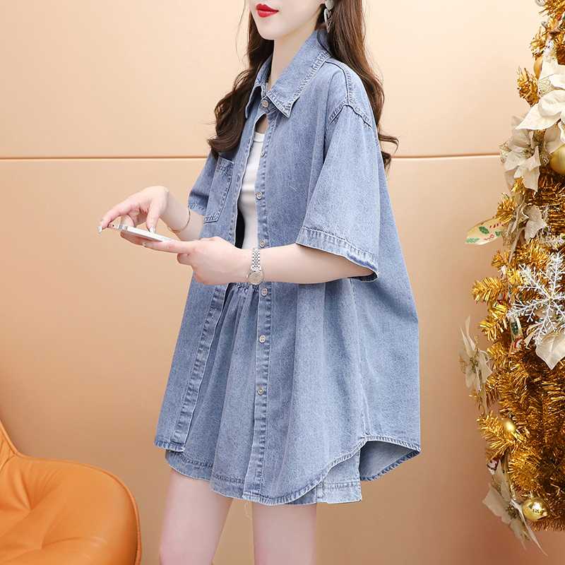 デニムセットアップ 甘辛ミックス 韓国風半袖シャツとショートパンツの夏用二点セット