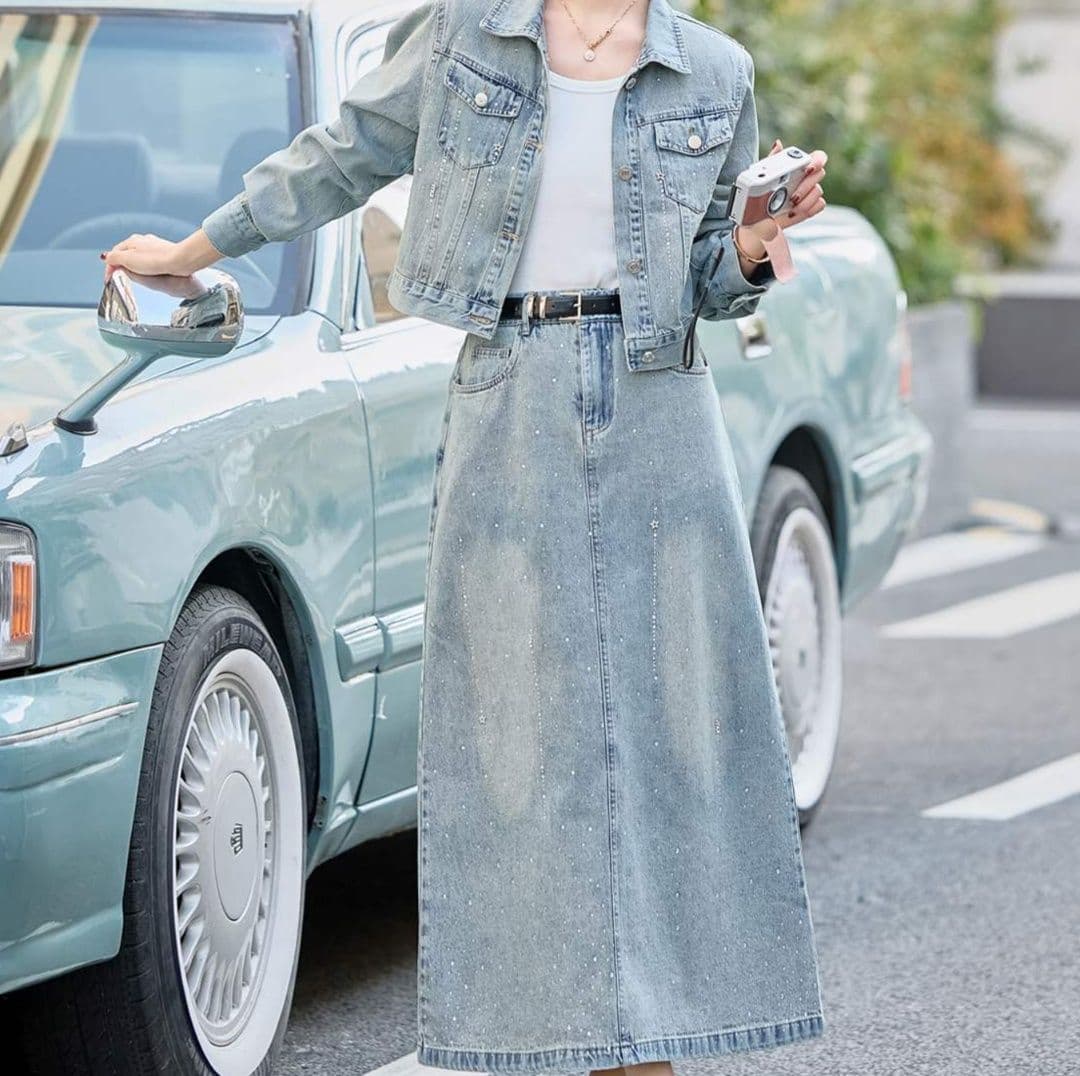 ラメ装飾ゆったりデニムジャケット&バックスリットロングスカート 着回し抜群 フェミニンカジュアルセットアップ