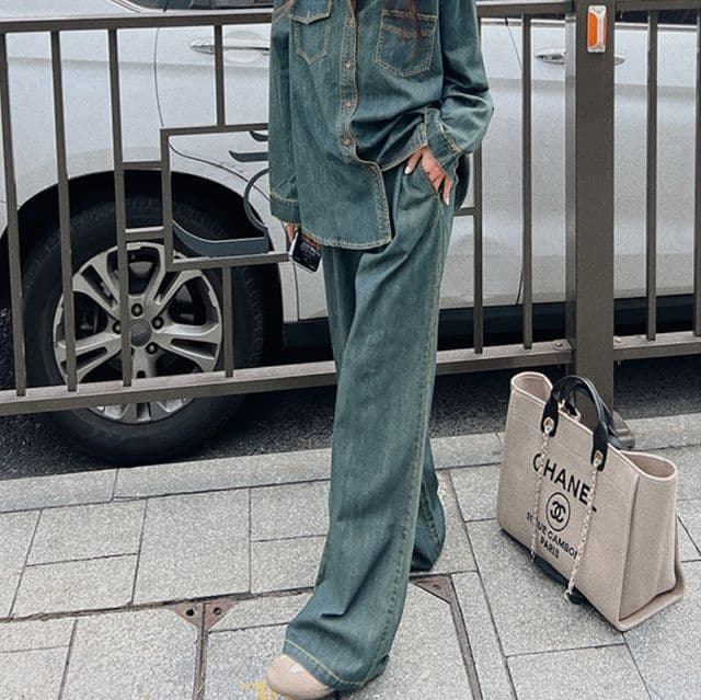 デニムセットアップ ゆるシルエット長袖シャツ・ワイドレッグパンツ 香港レトロ風ツーピースセット