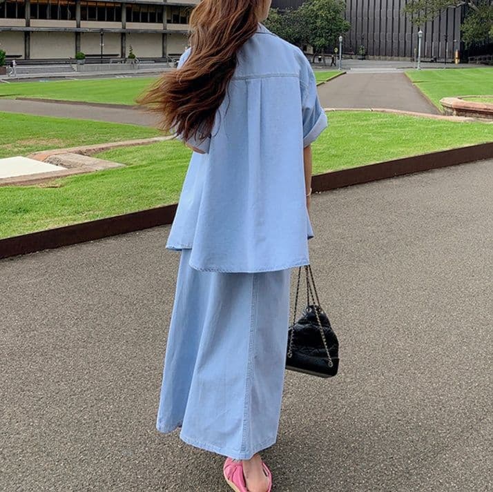 ゆったり半袖デニムシャツ+フレアロングスカート 夏向け ほの甘塩系華奢見えセットアップ