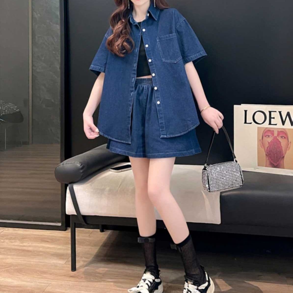 デニムセットアップ ゆったり半袖シャツ+ショートパンツ シンプルかわいい夏映え2点セット