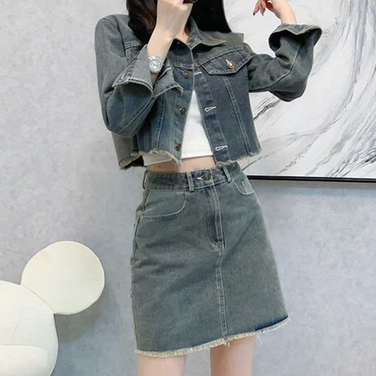 カットオフショートジャケット×Aラインミニスカート 小柄さん向け こなれ見えデニムセットアップ