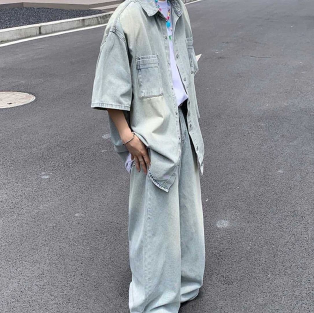 ゆったり半袖デニムシャツ×ワイドパンツ メンズ向け ウォッシュ加工 爽やかカジュアルセットアップ