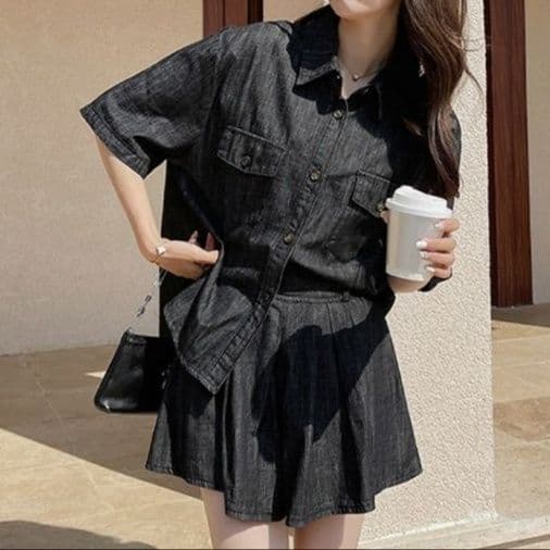 ブラックデニムセットアップ 半袖シャツ&フレアミニキュロット 大人可愛い夏向け2点セット
