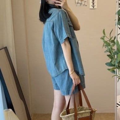 デニムセットアップ 韓国風半袖シャツ&ショートパンツ 塩系レトロ 夏向けゆったり2点セット