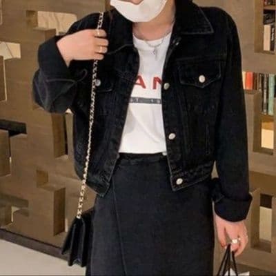 韓国風デニムショートジャケット&Aラインミディスカート ゆったりカジュアル 細見えブラックセットアップ