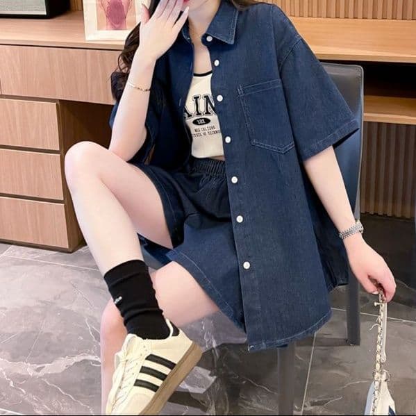 大きめサイズ◎半袖デニムシャツ×ショートパンツ ゆったりこなれ感 夏映えスポーティセットアップ