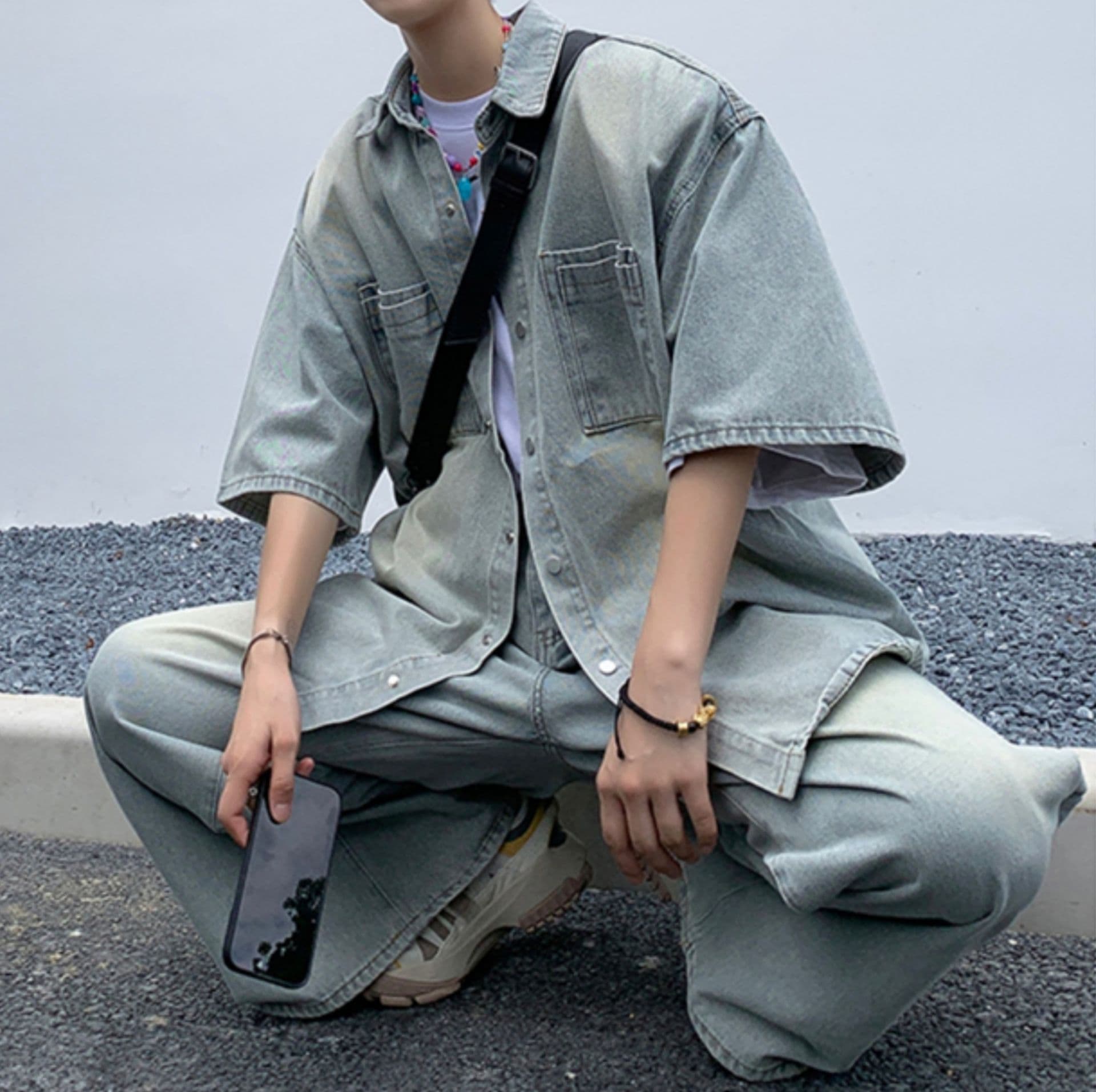 ゆったり半袖デニムシャツ×ワイドパンツ メンズ向け ウォッシュ加工 爽やかカジュアルセットアップ