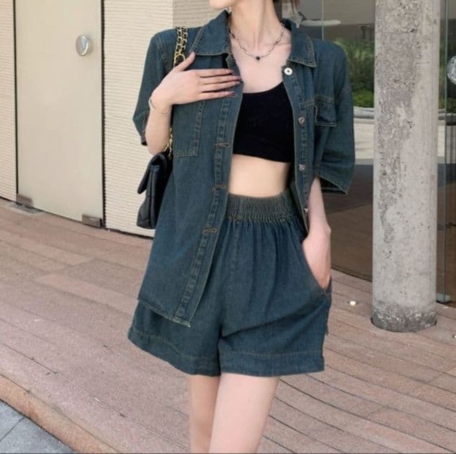 デニムセットアップ レトロ風半袖シャツ&ハイウエストショートパンツ 大きめサイズ◎ 夏の華奢見えツーピースセット