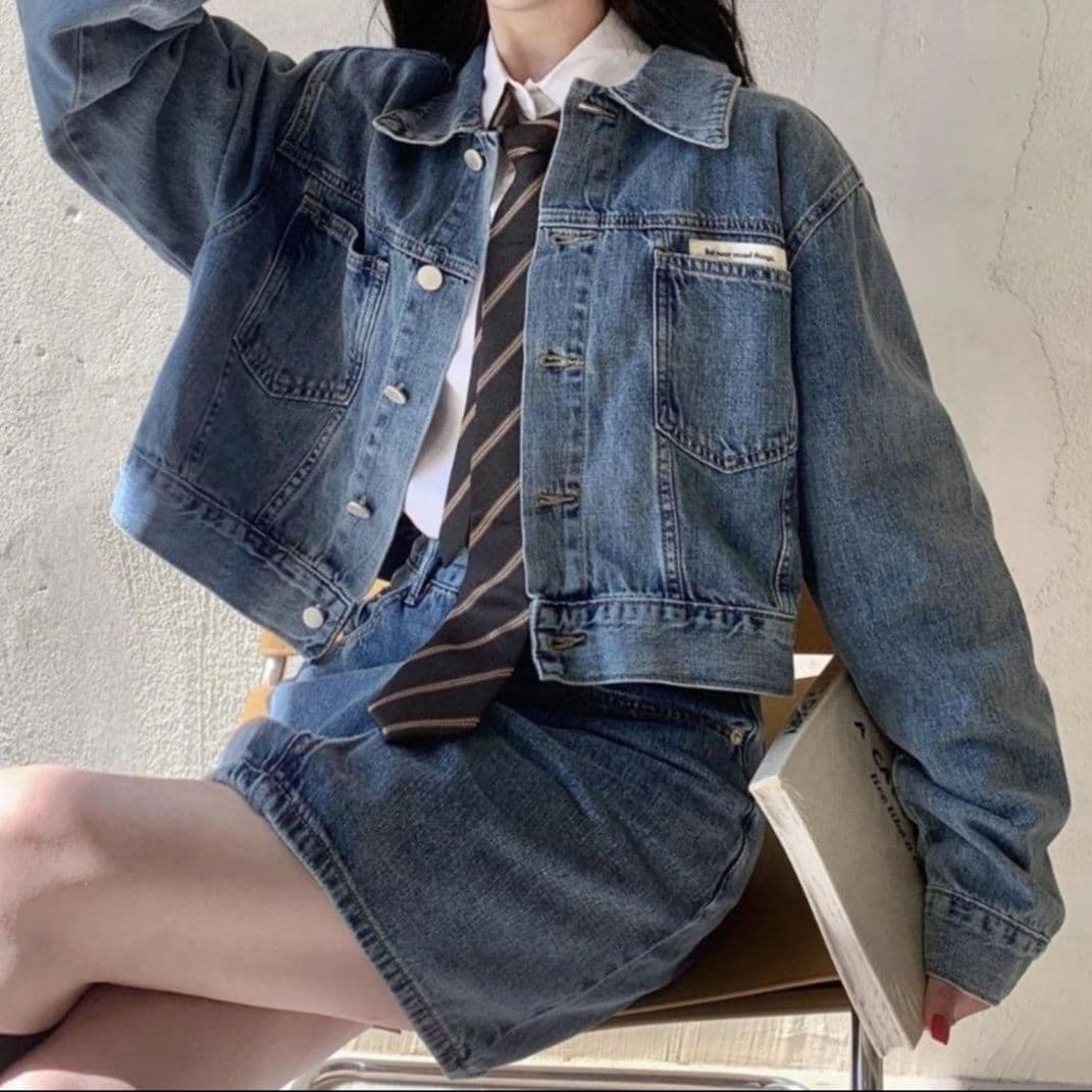 クラシカルショート丈デニムジャケット×ミニスカート 制服風クールガーリーセットアップ