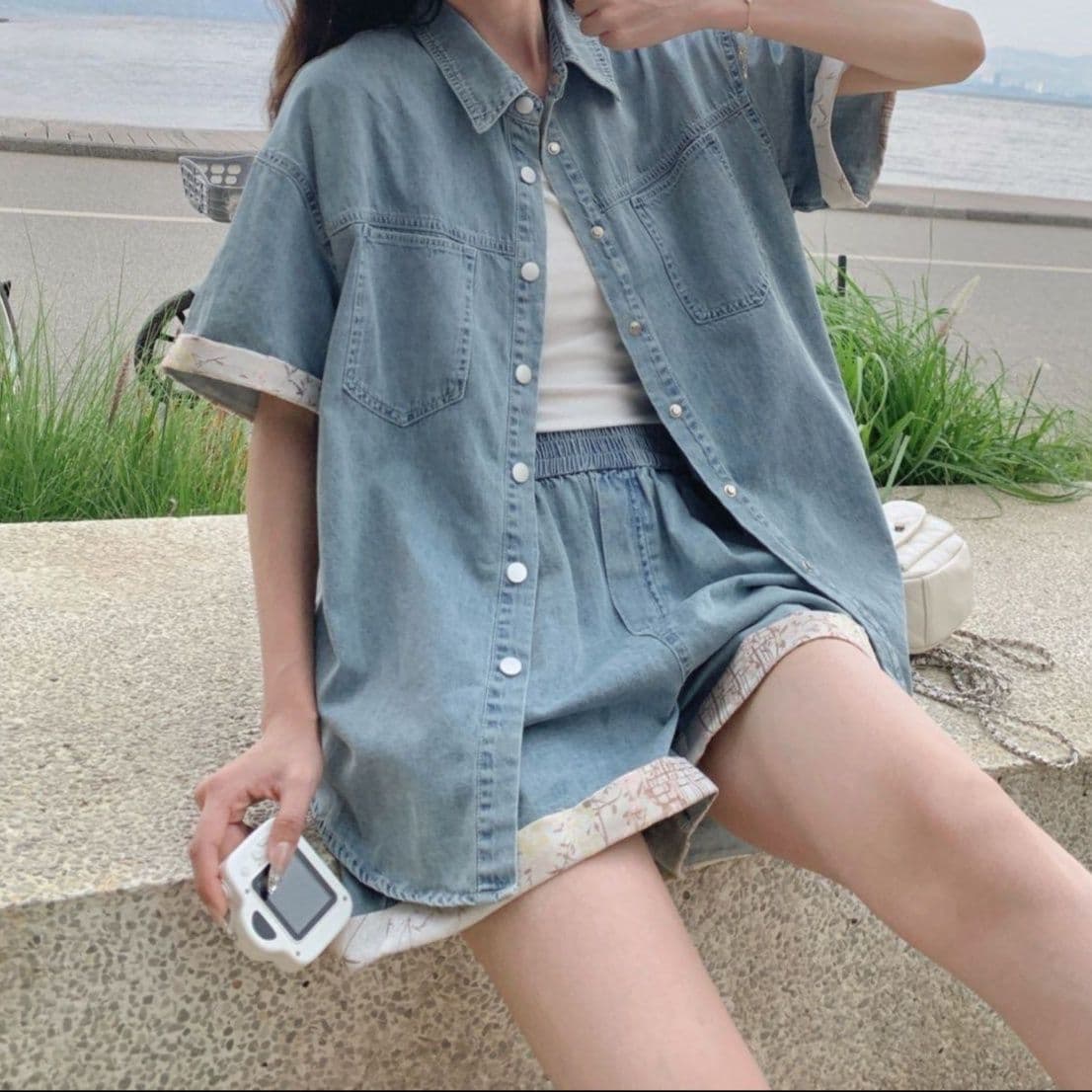 デニムセットアップ レース装飾半袖シャツ&ワイドショートパンツ レトロフェミかわ2点セット