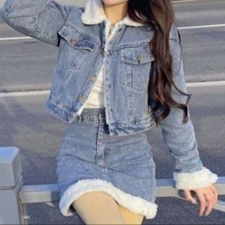 ボア装飾デニムショートジャケット&ハイウエストミニスカート あったか裏起毛 フェミかわ秋冬映えセットアップ
