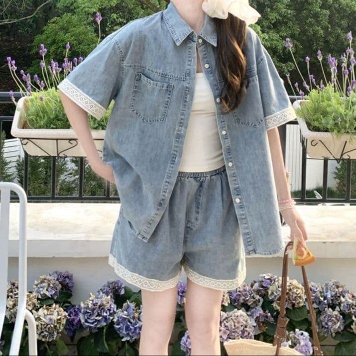 デニムセットアップ レース装飾半袖シャツ&ゆったりショートパンツ 夏の甘辛フェミニン2点セット