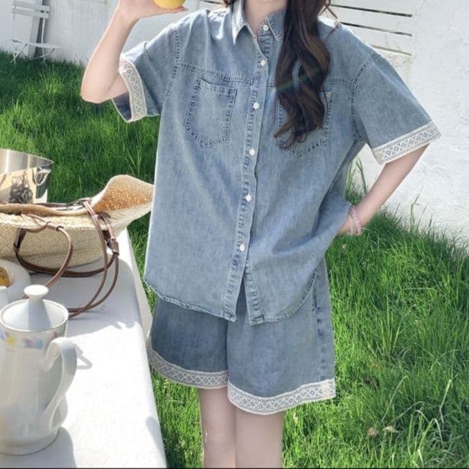 デニムセットアップ レース装飾半袖シャツ&ゆったりショートパンツ 夏の甘辛フェミニン2点セット