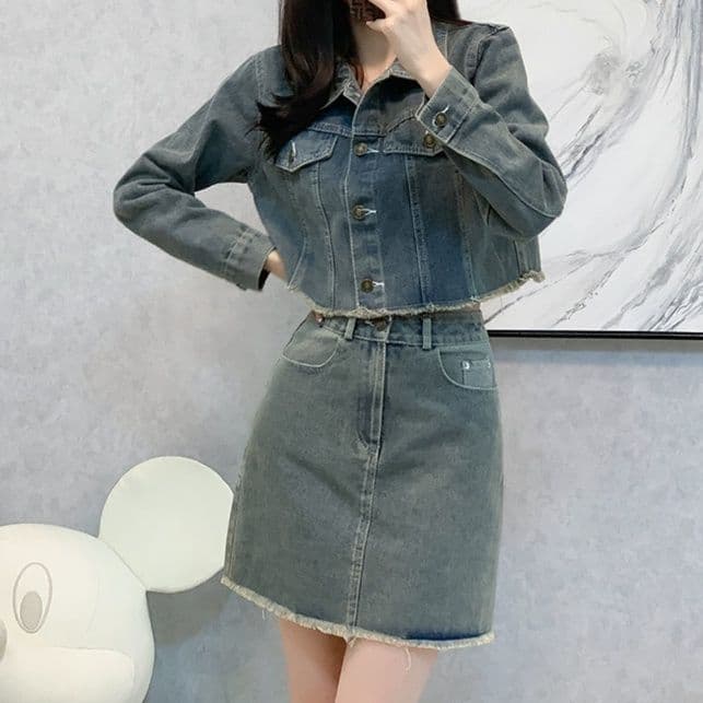 カットオフショートジャケット×Aラインミニスカート 小柄さん向け こなれ見えデニムセットアップ