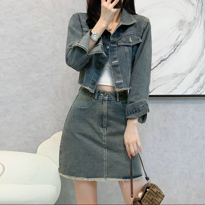 カットオフショートジャケット×Aラインミニスカート 小柄さん向け こなれ見えデニムセットアップ