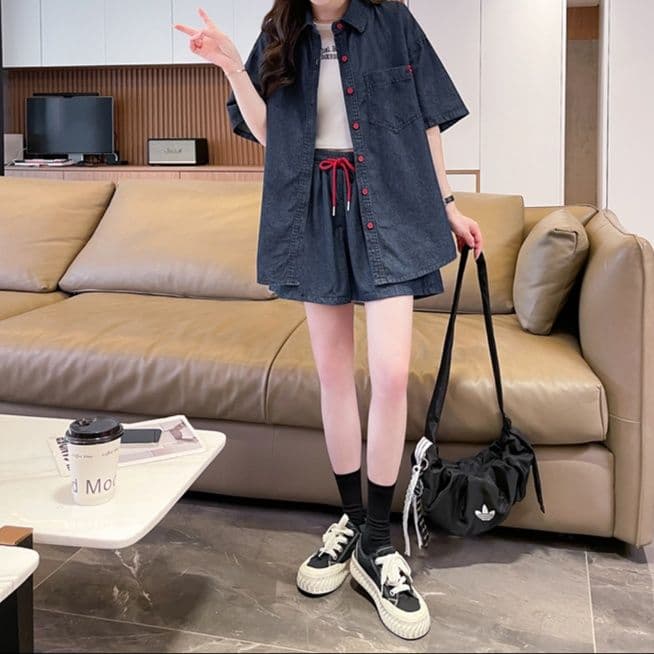 デニムセットアップ 色付きボタン半袖シャツ+ショートパンツ 夏向けゆるかわ2点セット