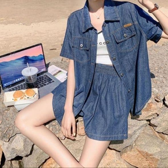 デニムセットアップ クラシカル半袖シャツ&ワイドショートパンツ 夏向け ゆったり爽やか上下セット