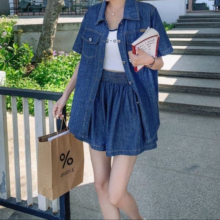 デニムセットアップ クラシカル半袖シャツ&ワイドショートパンツ 夏向け ゆったり爽やか上下セット