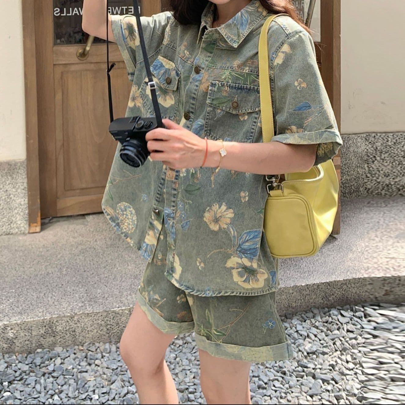 デニムセットアップ 花柄半袖シャツ&ショートパンツ 夏向け レトロかわいい香港風上下セット