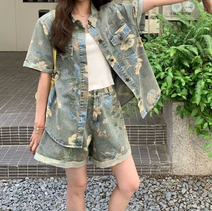 デニムセットアップ 花柄半袖シャツ&ショートパンツ 夏向け レトロかわいい香港風上下セット