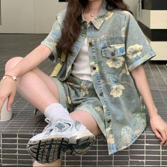 デニムセットアップ 花柄半袖シャツ&ショートパンツ 夏向け レトロかわいい香港風上下セット