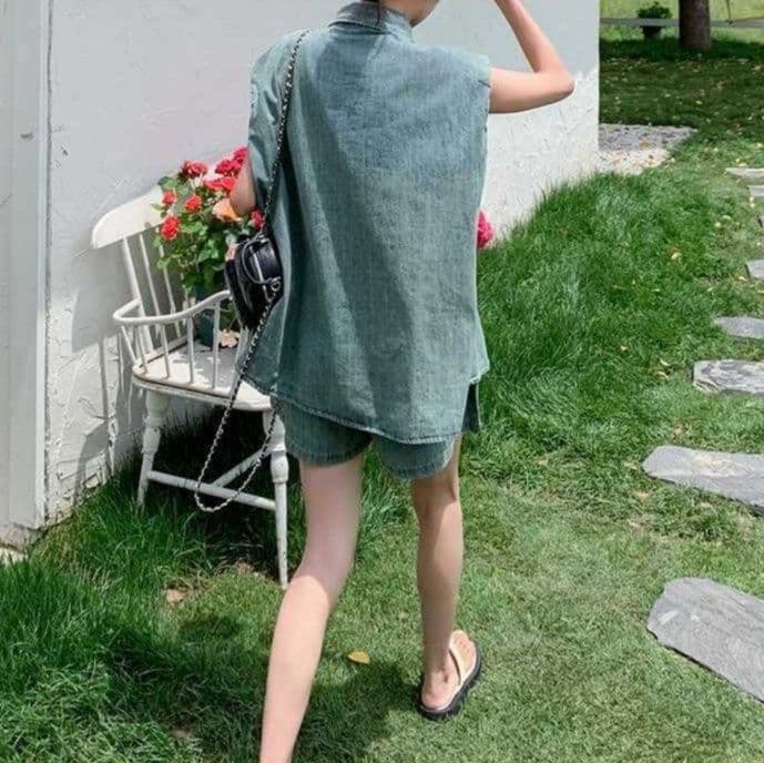 デニムセットアップ ノースリーブシャツ×ワイドショートパンツ レトロかわいい 夏のゆったりひとクセ上下セット